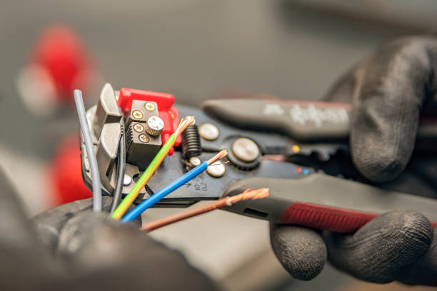 Best Circuit Breaker Repair  in Lake Ssota, WI
