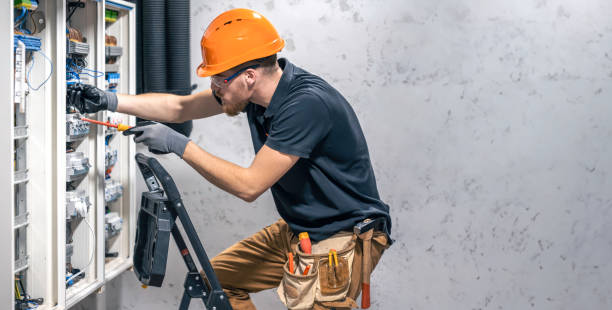 Best Commercial Electrician Services  in Lake Ssota, WI